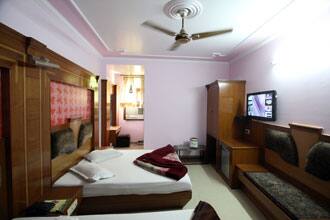 Hotel J.R. International, New Delhi 4